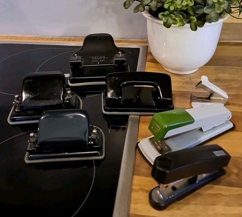 Antik alt büro locher hefter - alt, büro-locher